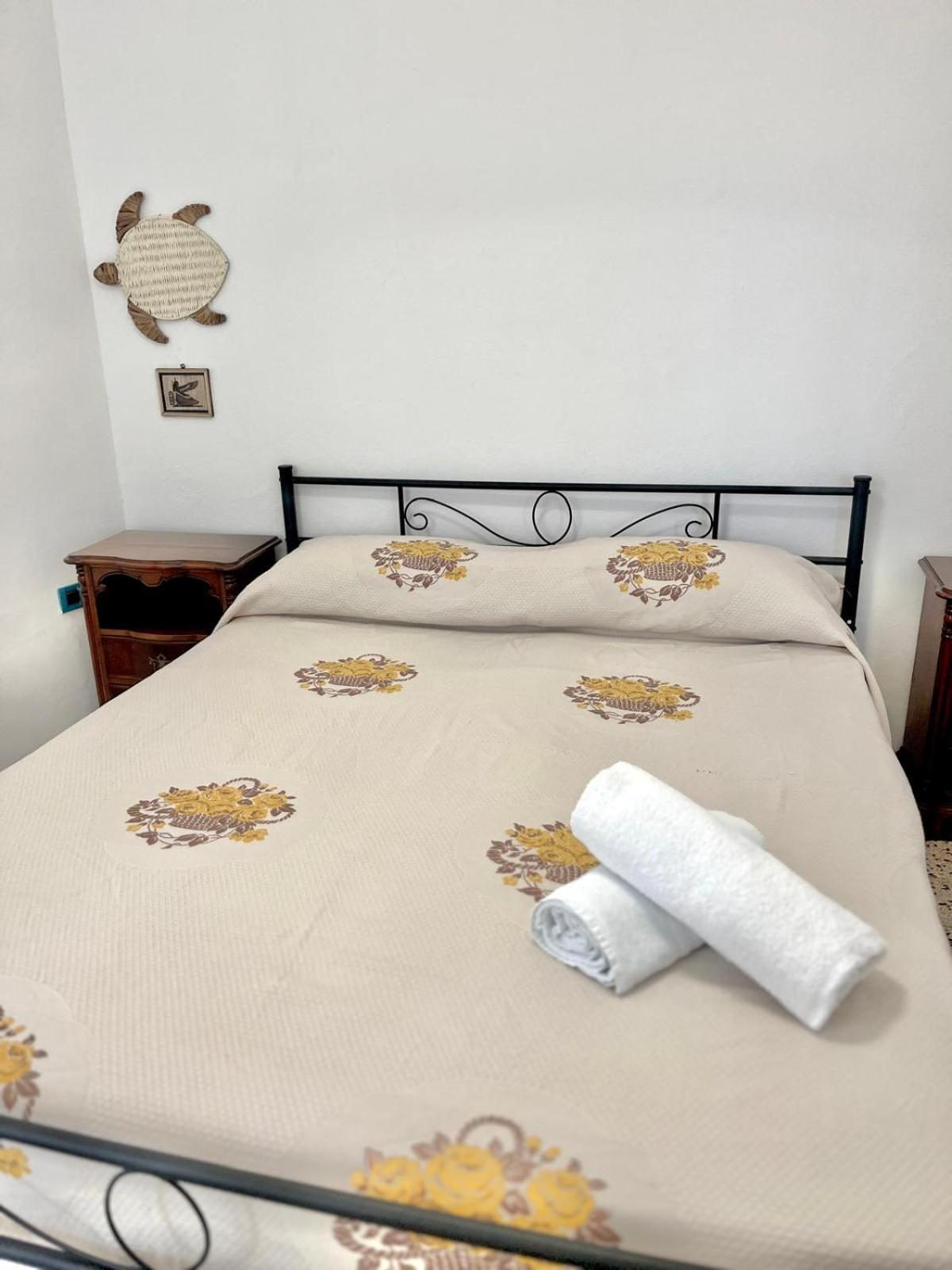 Rooms For Rent Livorno-Center Εξωτερικό φωτογραφία