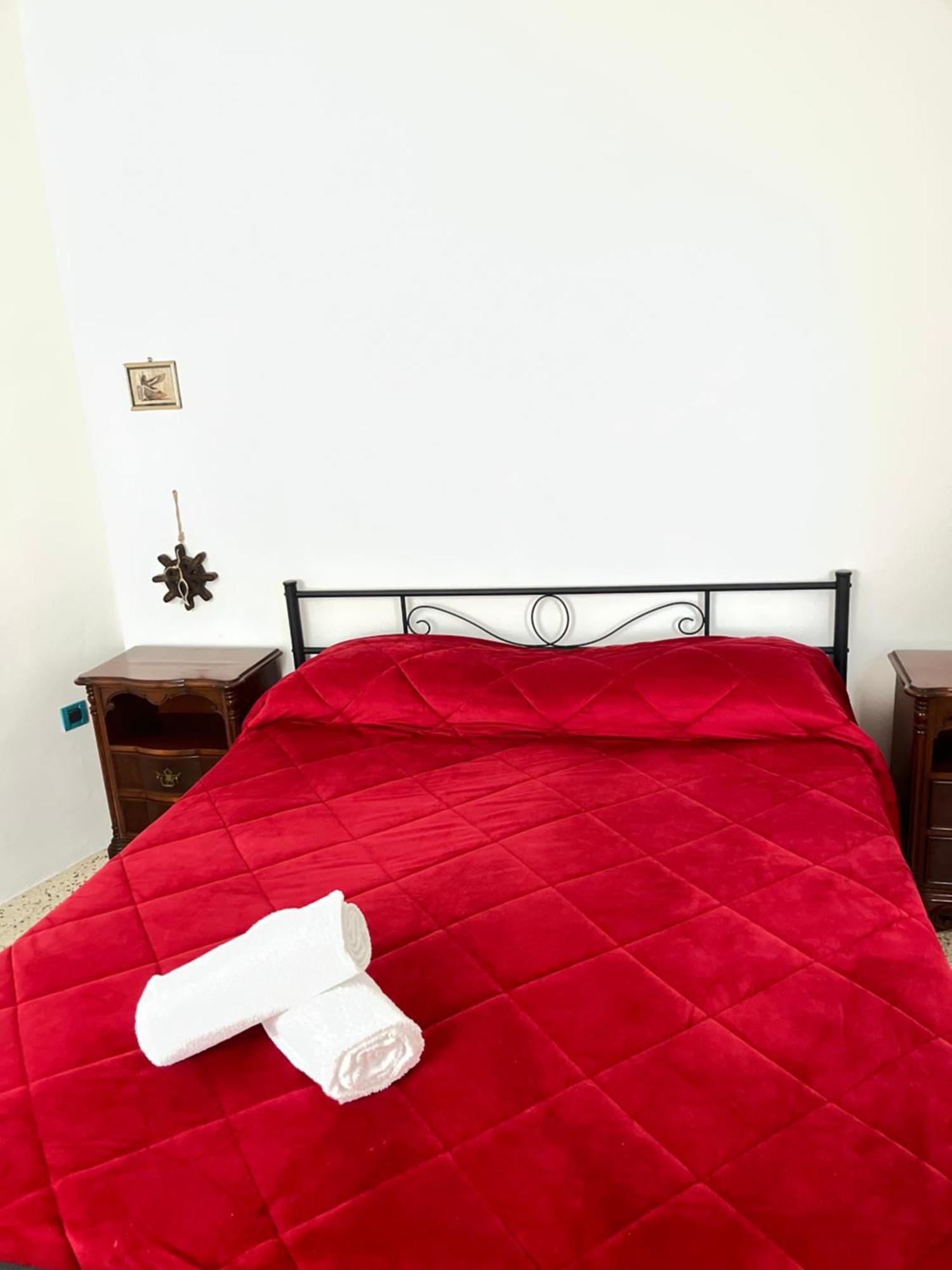 Rooms For Rent Livorno-Center Εξωτερικό φωτογραφία