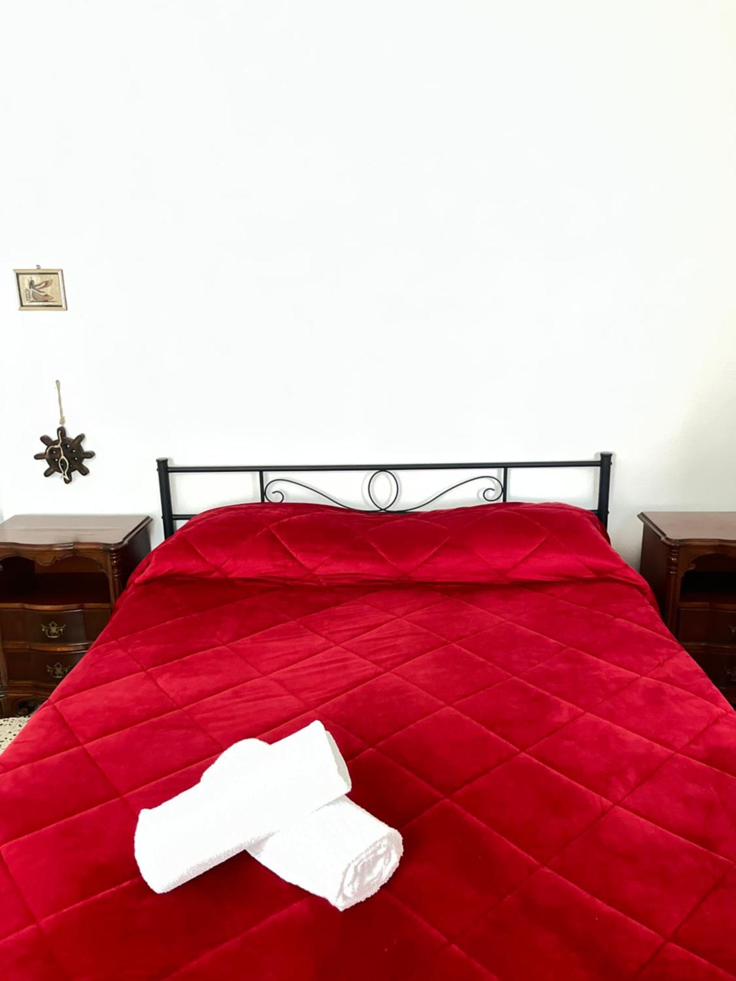 Rooms For Rent Livorno-Center Εξωτερικό φωτογραφία